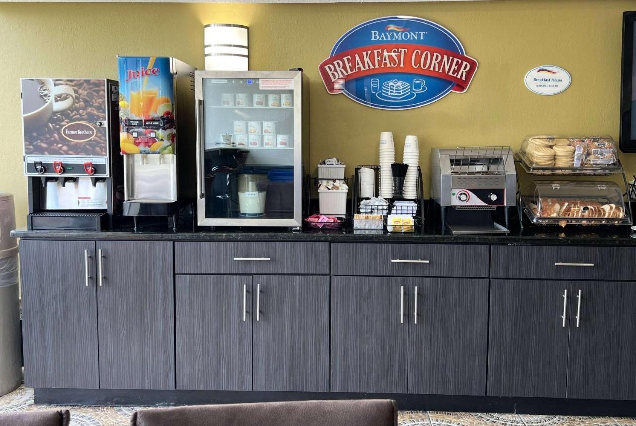 Baymont By Wyndham - Chicago - Addison - O'Hare Hotel Ngoại thất bức ảnh
