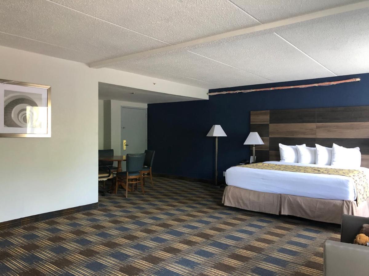 Baymont By Wyndham - Chicago - Addison - O'Hare Hotel Ngoại thất bức ảnh